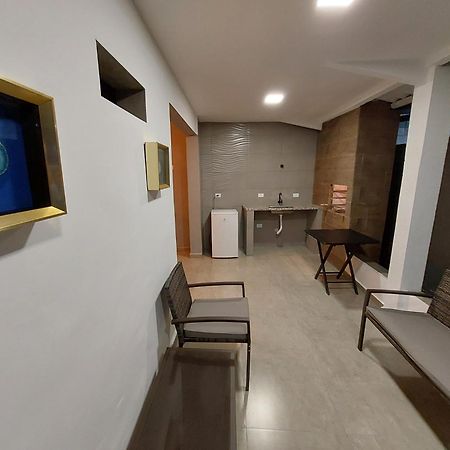 Pousada Praia Cia, Piscina, Centro, Estacionamento, Wifi, Saida Ate As 16H Bertioga Værelse billede